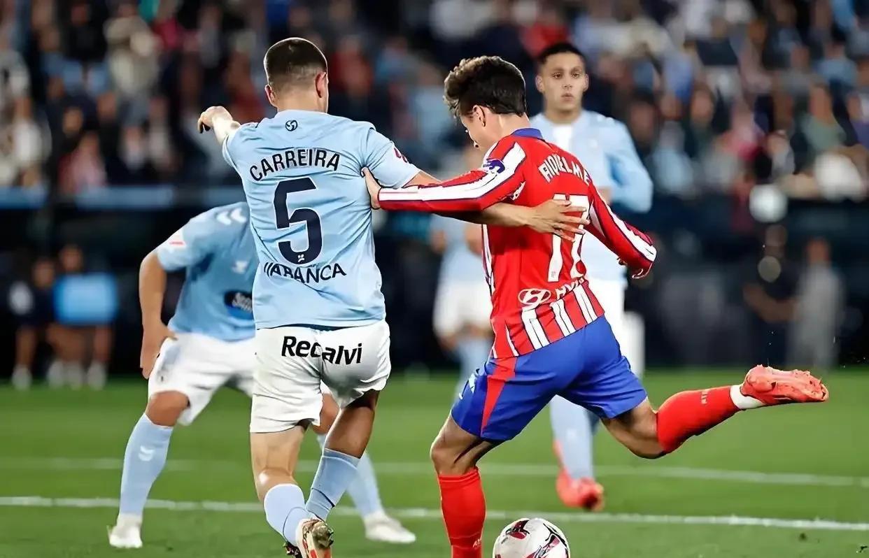 爱游戏在线-AC米兰鏖战美国，阿尔瓦雷斯状态火热的简单介绍