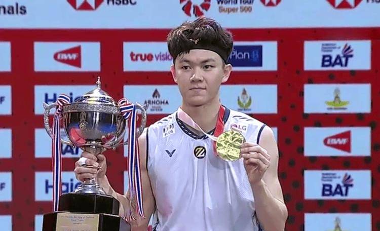 德国队碾压泰国队，李梓嘉惊艳四座