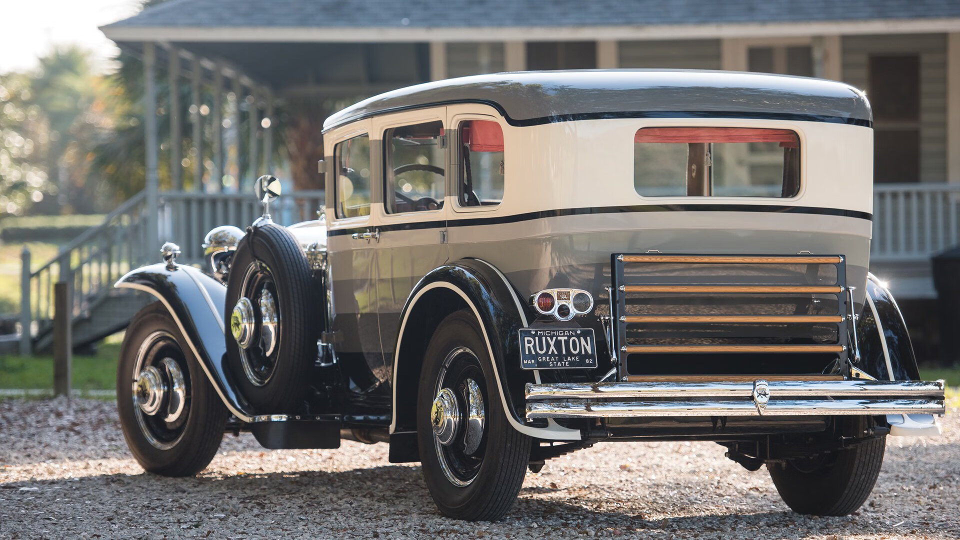 艺术防守阻击金元战舰,当佛罗伦萨的链式封锁遇见国家德比的华丽对决