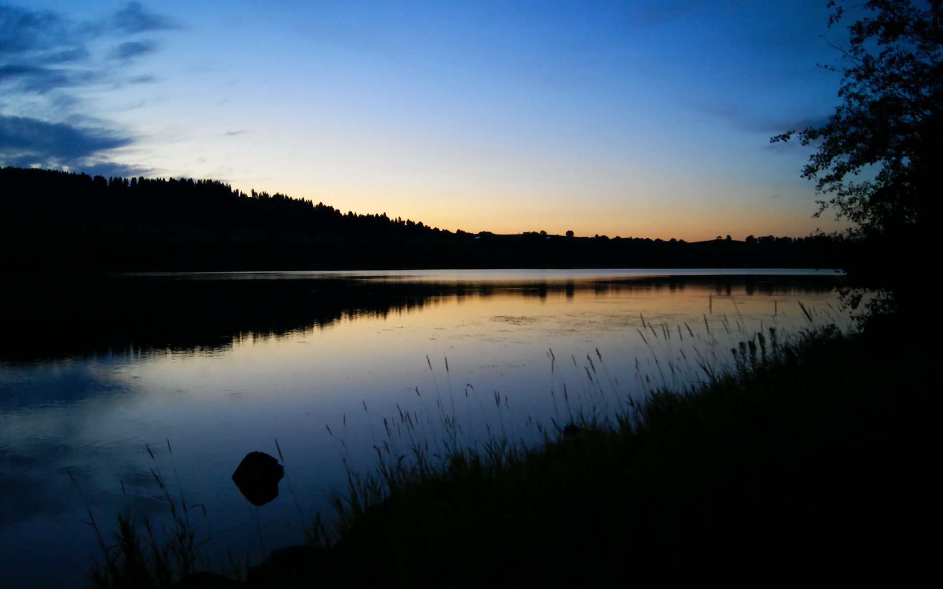 铁血高塔截断洛城巨浪！武切维奇30+20+7主导费城攻防交响